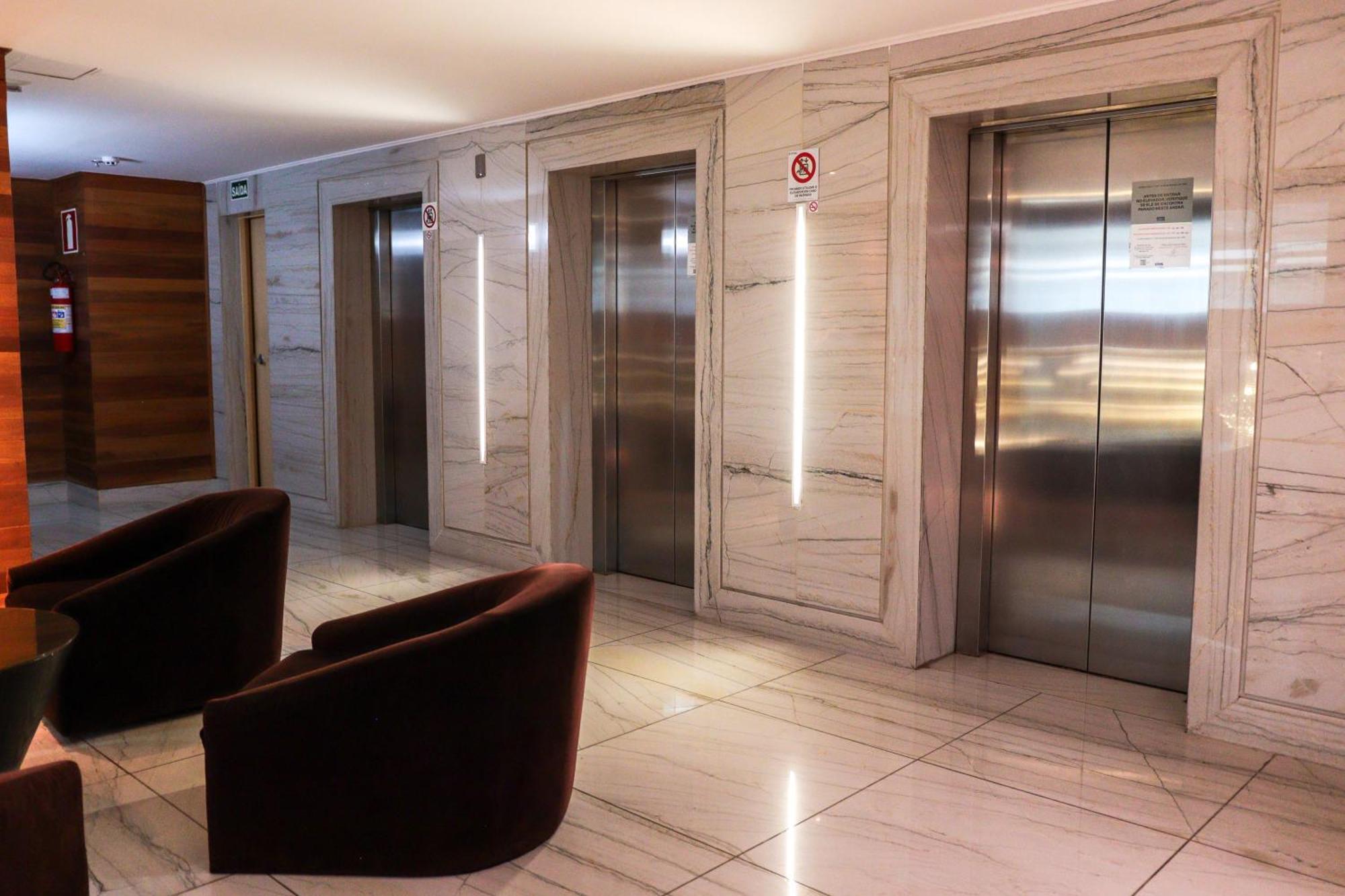 Tryp By Wyndham Belo Horizonte Savassi Hotell Exteriör bild